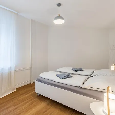 Apartment Glueck Auf Loesorter Strasse Duisburg